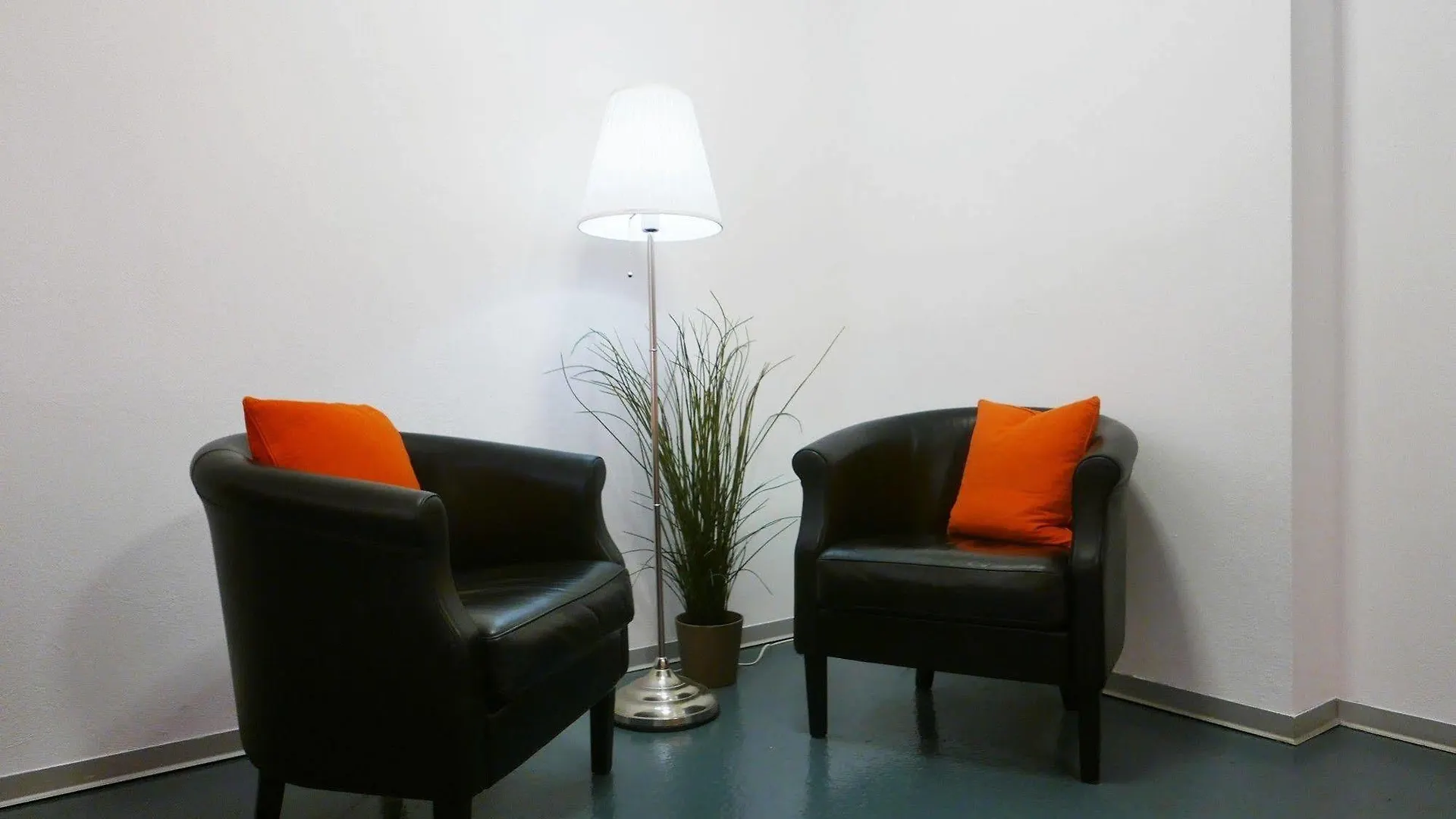 Easyhotel Zuerich City Centre 호텔 취리히