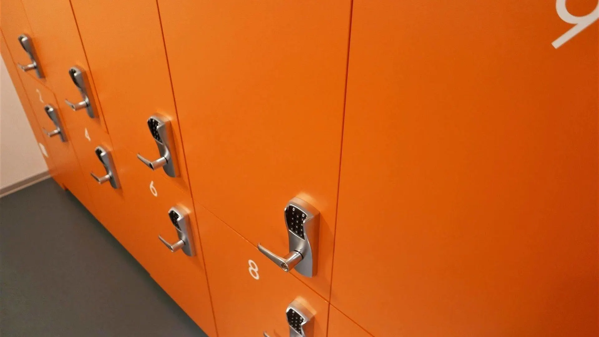 ** فندق Easyhotel Zuerich City Centre سويسرا